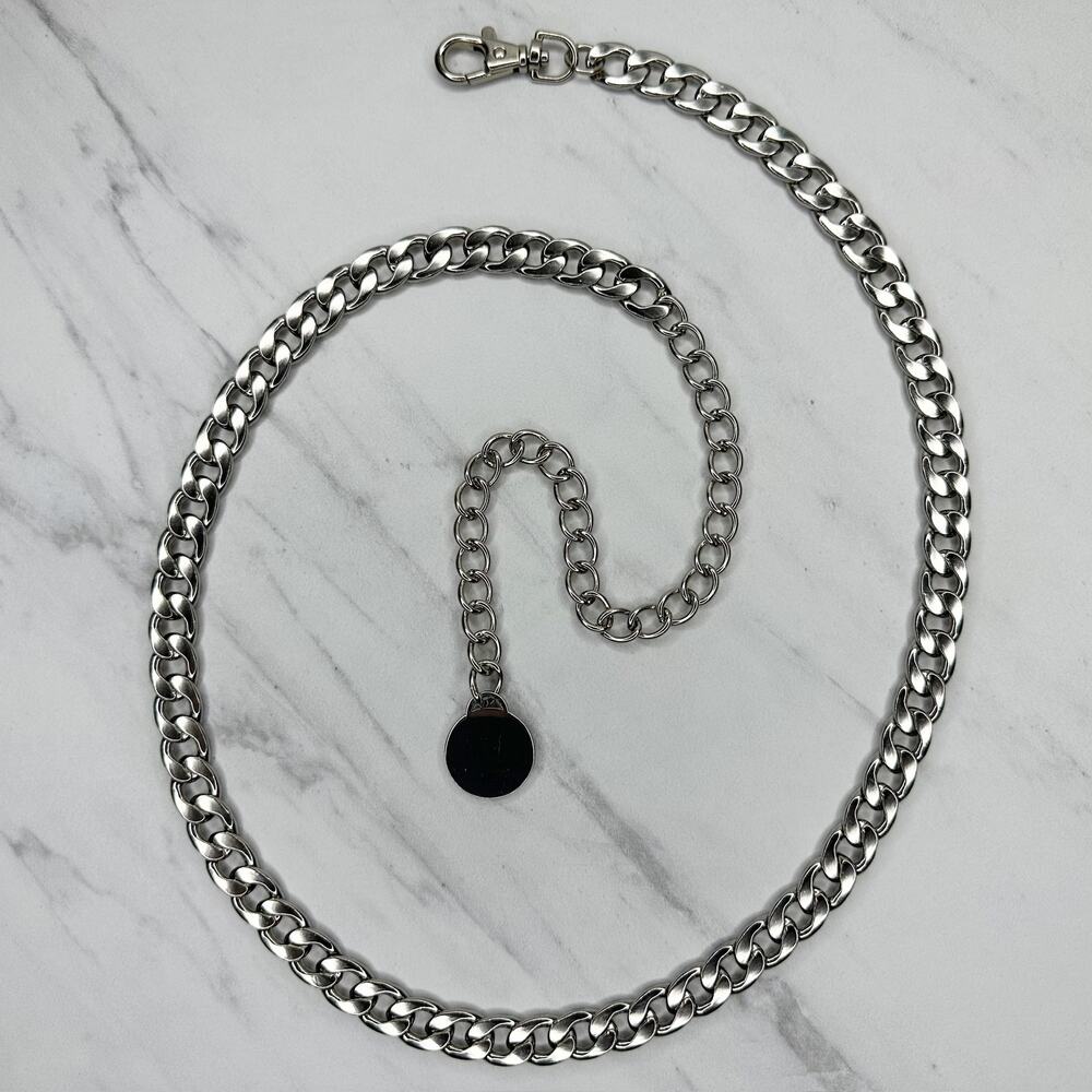 Silver Tone Flat Chain Link Belt Y2K Festival One Size (OS) ✨